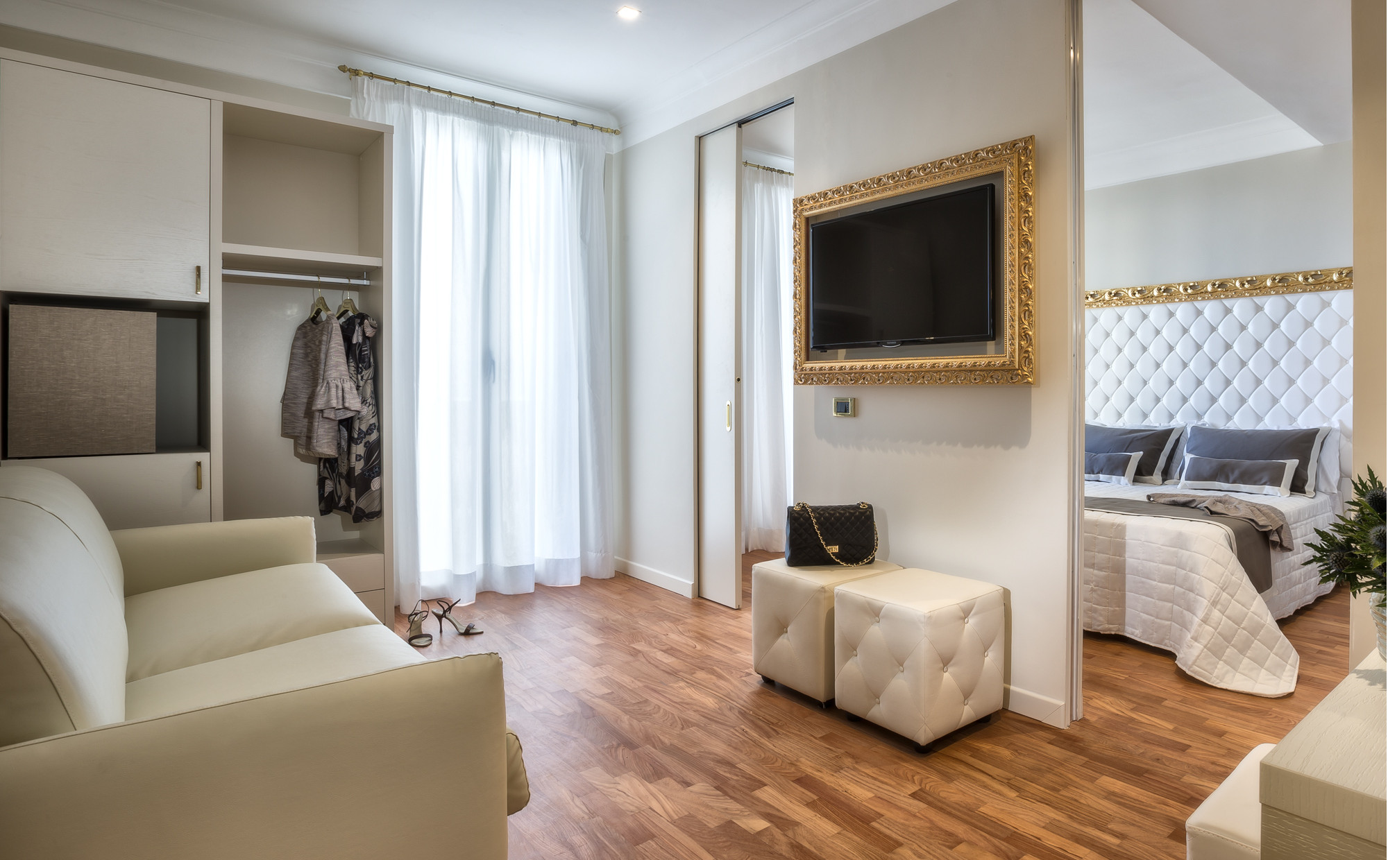 media.Slide_FamilySuite_02Hotel_Novecento_Riccione